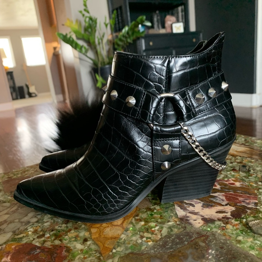 Jessica Simpson Zayrie booties, size 7.5, black